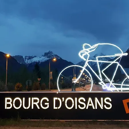 Le Cosy Departs Alpe D'huez 2 Alpes La Grave Et Col D'ornon Detente Jacuzzi Piscine Sauna Bar Billard 木屋