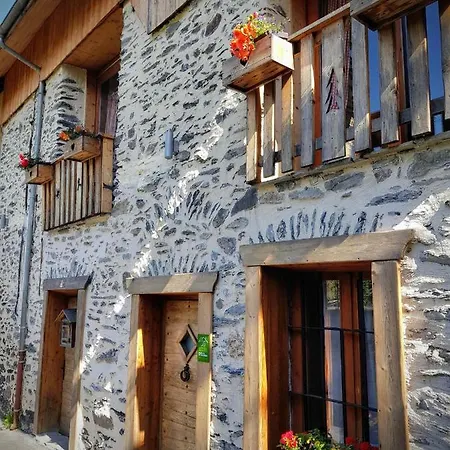 Le Cosy Departs Alpe D'huez 2 Alpes La Grave Et Col D'ornon Detente Jacuzzi Piscine Sauna Bar Billard