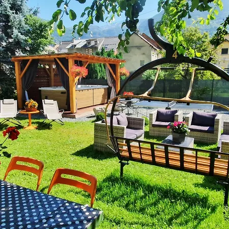 Le Cosy Departs Alpe D'huez 2 Alpes La Grave Et Col D'ornon Detente Jacuzzi Piscine Sauna Bar Billard *